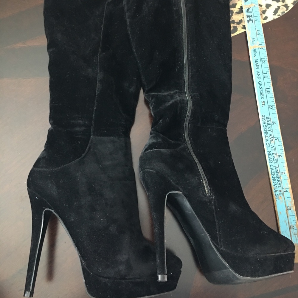 Liliana Suede Knee-high Stiletto heels size 8